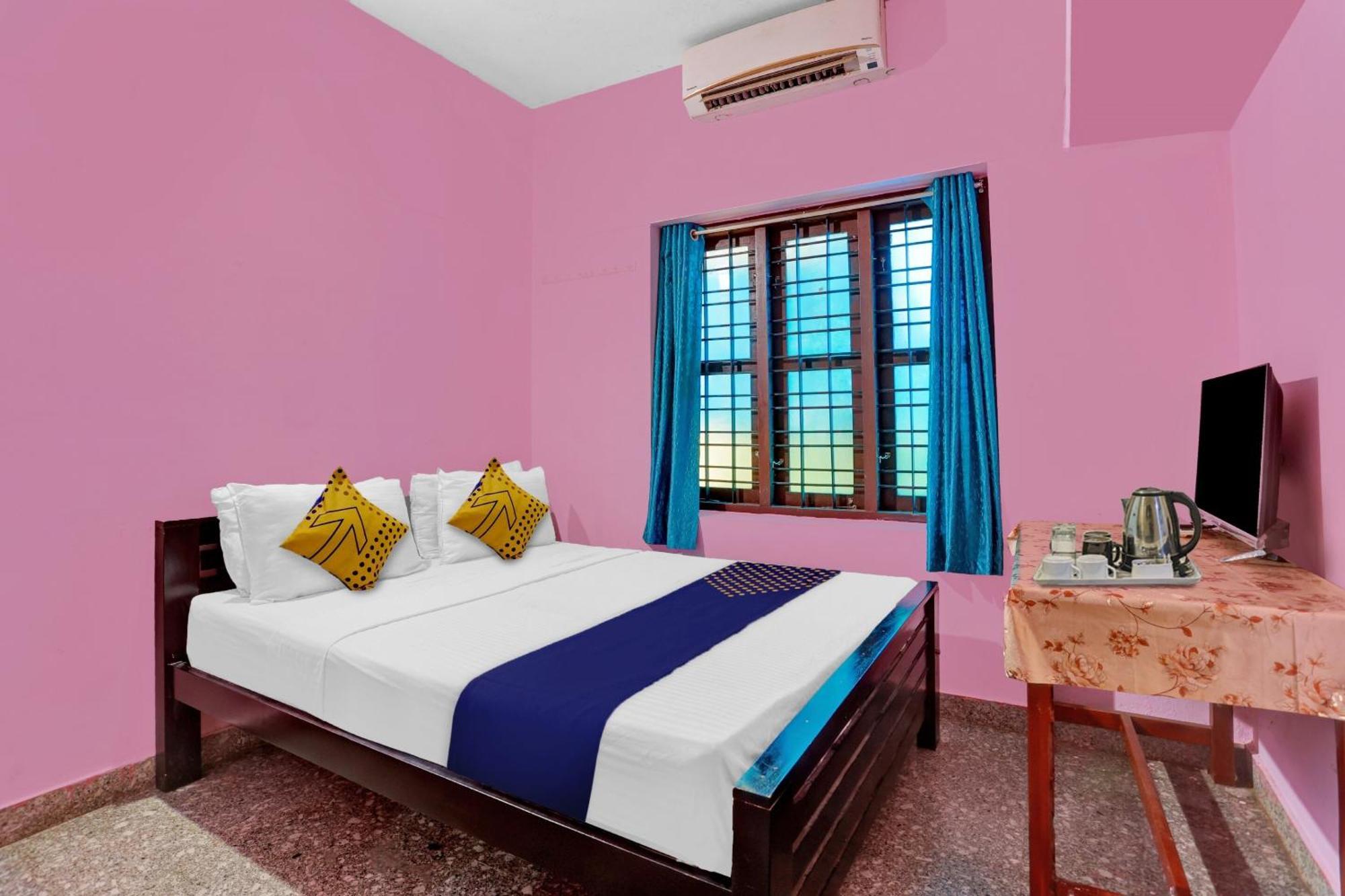 Hotel O Ashok Inn Kazhakuttam Exterior photo
